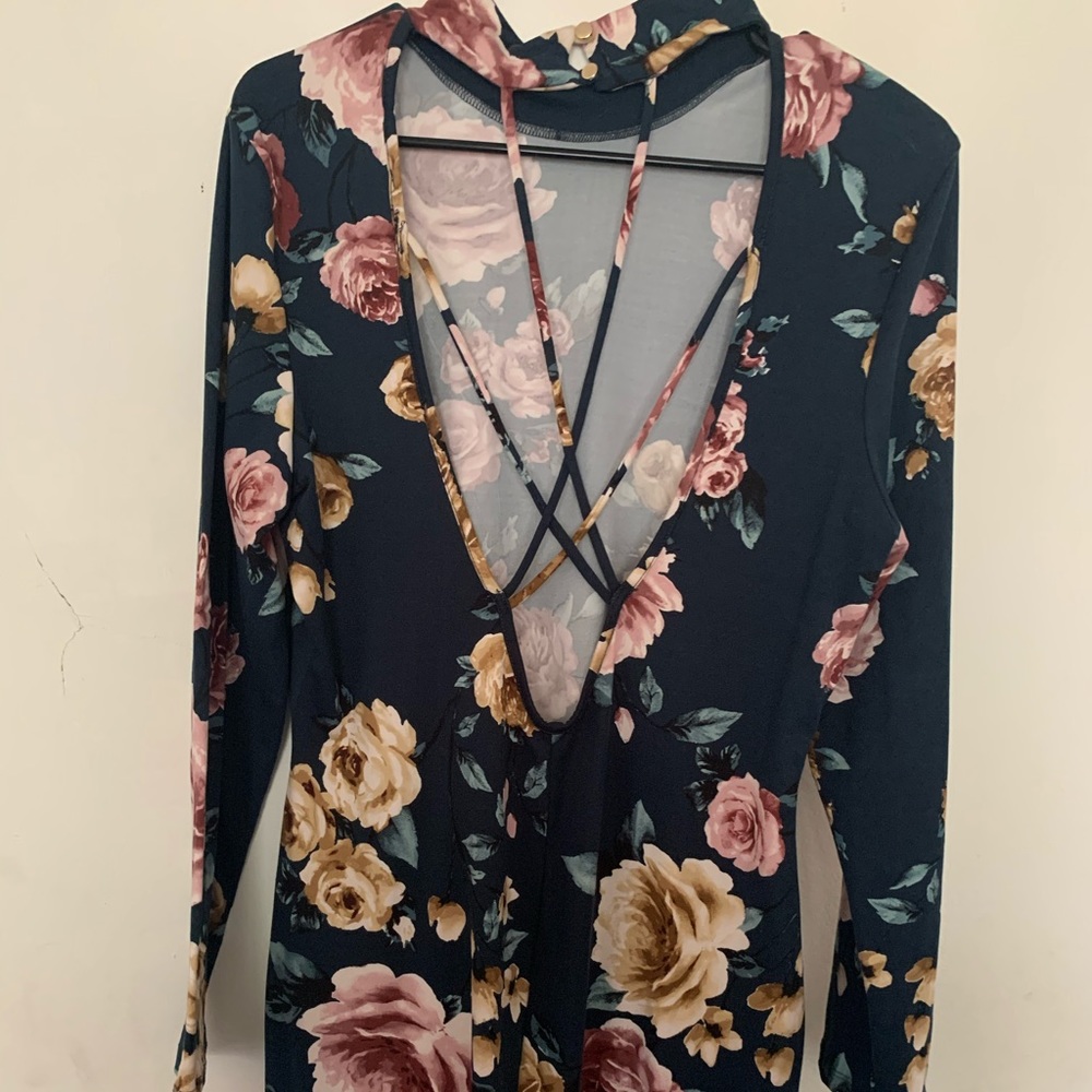 Fitted floral dress